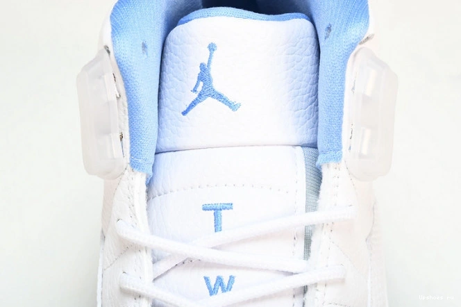 'UNC' Jordan  Retro  12 308243-142 0802